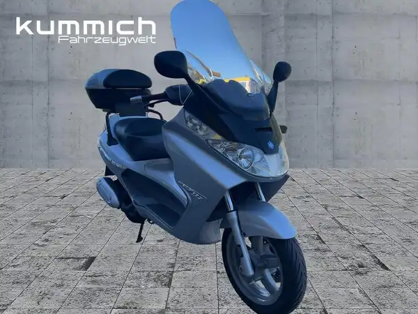 PIAGGIO X8 (5/10)