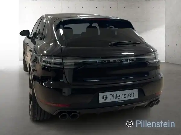 PORSCHE MACAN (3/16)