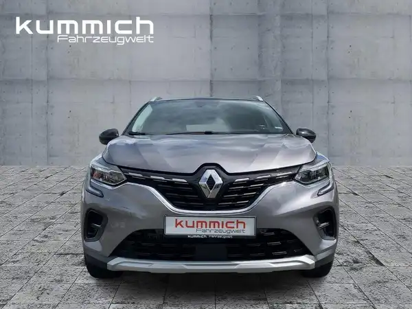 RENAULT CAPTUR (2/15)