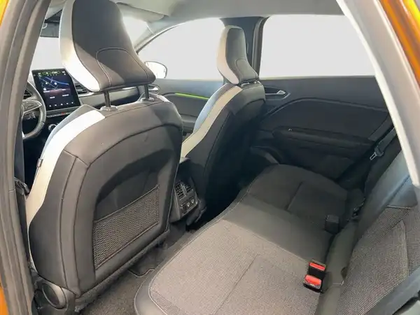 RENAULT CAPTUR (13/21)