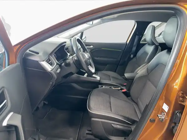 RENAULT CAPTUR (10/21)