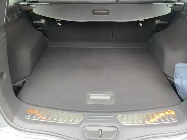 RENAULT KOLEOS (13/15)