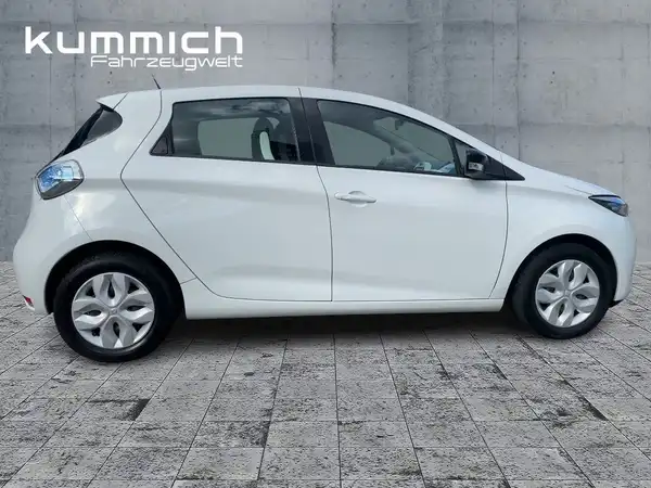 RENAULT ZOE (2/13)