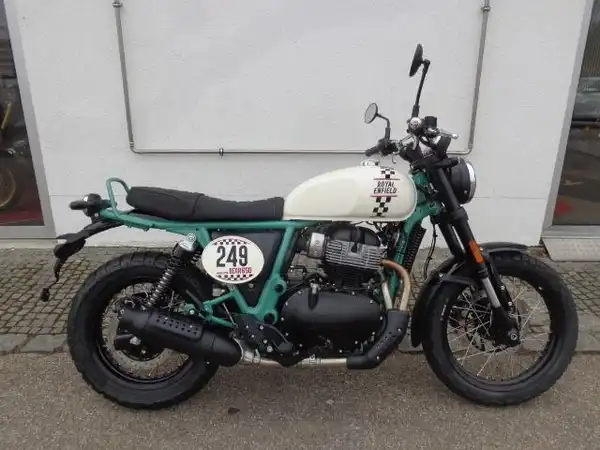 ROYAL ENFIELD BEAR 650 (4/7)