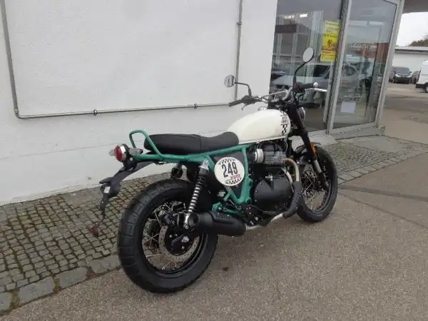 ROYAL ENFIELD BEAR 650 (5/7)