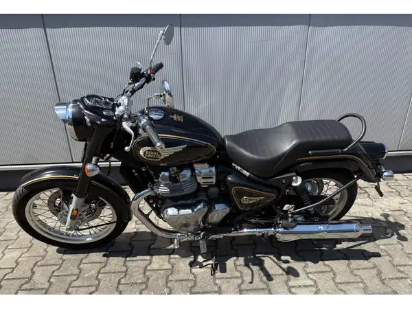 ROYAL ENFIELD BULLET (1/7)