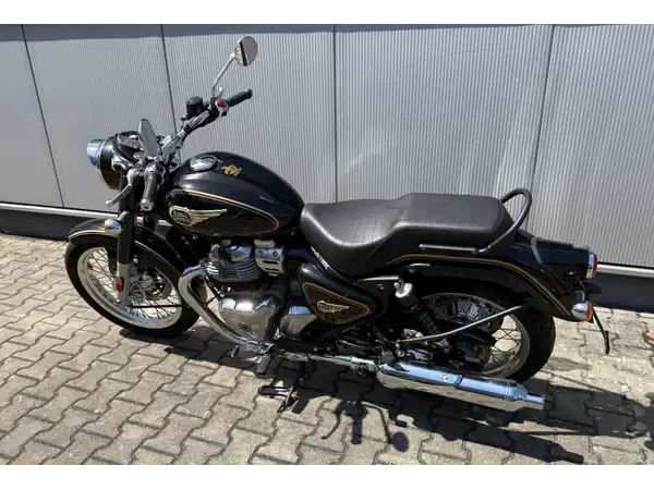 ROYAL ENFIELD BULLET (3/7)