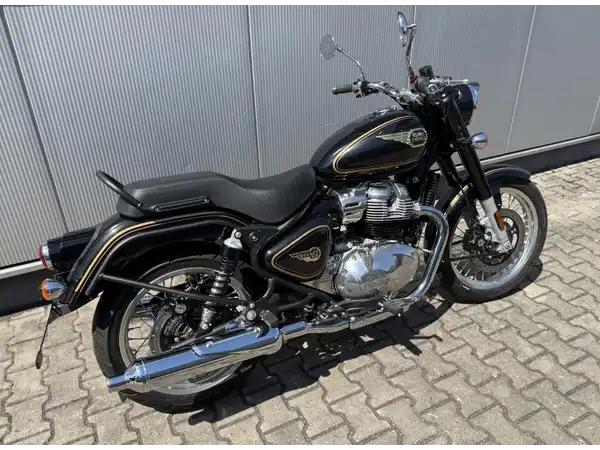 ROYAL ENFIELD BULLET (6/7)