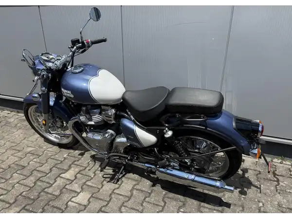 ROYAL ENFIELD CLASSIC 650 (3/7)