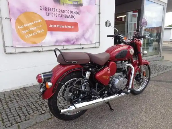 ROYAL ENFIELD CLASSIC 350 (5/7)