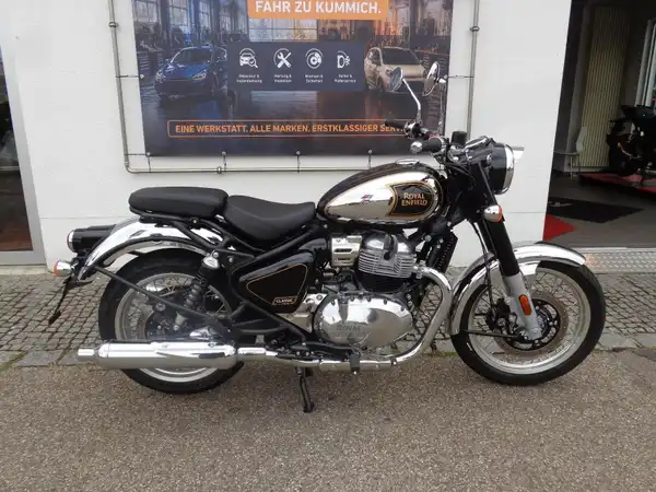 ROYAL ENFIELD CLASSIC 650 (4/7)