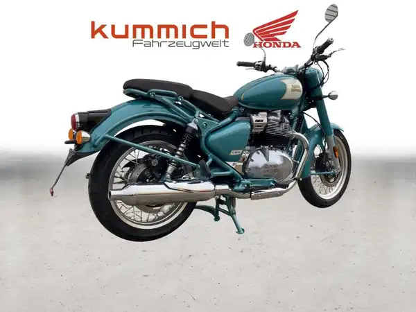 ROYAL ENFIELD CLASSIC 650 (3/7)
