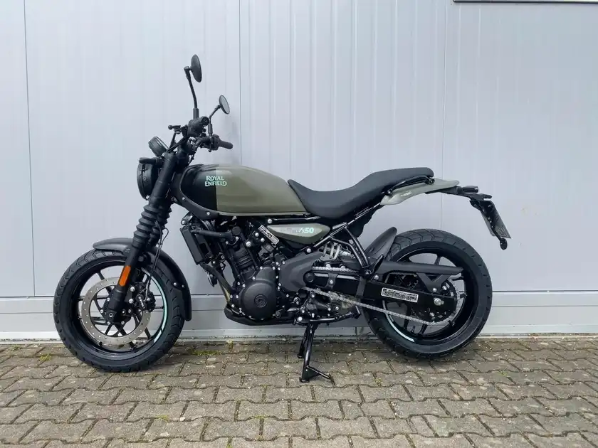 ROYAL ENFIELD GUERILLA 450 (1/7)