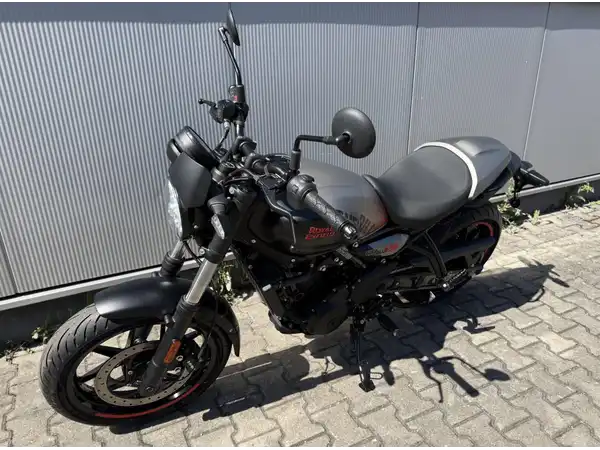 ROYAL ENFIELD GUERILLA 450 (2/7)
