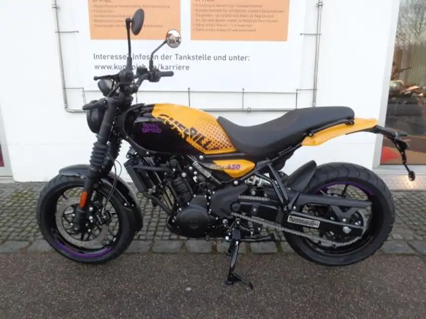 ROYAL ENFIELD GUERILLA 450 (1/8)