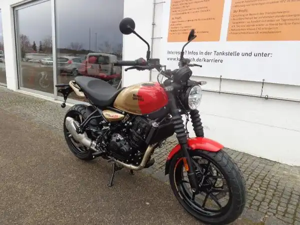 ROYAL ENFIELD GUERILLA 450 (6/7)