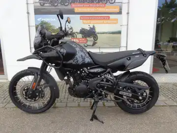 ROYAL ENFIELD HIMALAYAN (1/7)