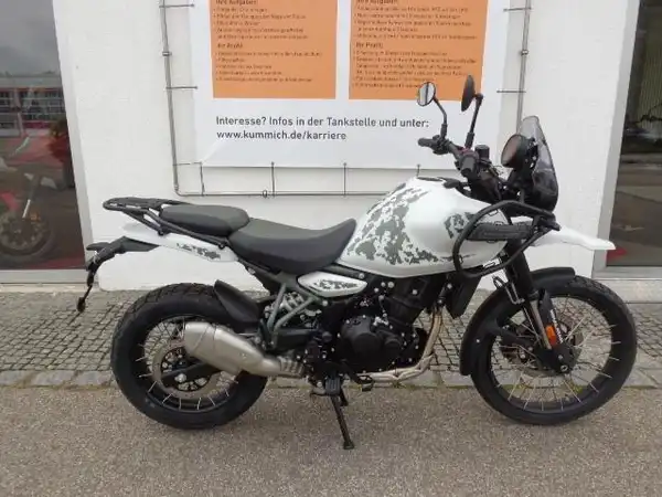 ROYAL ENFIELD HIMALAYAN 450 (4/8)