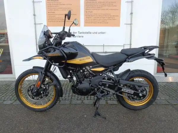ROYAL ENFIELD HIMALAYAN 450 (1/8)