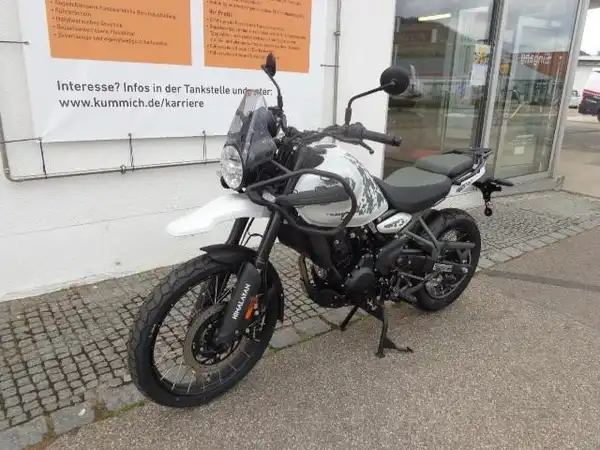 ROYAL ENFIELD HIMALAYAN 450 (2/8)