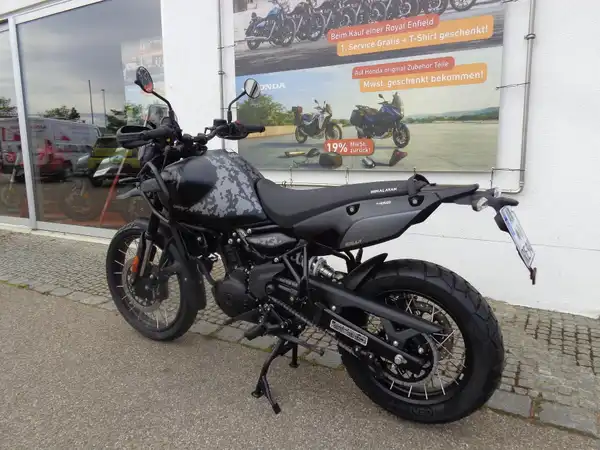 ROYAL ENFIELD HIMALAYAN 450 (3/7)