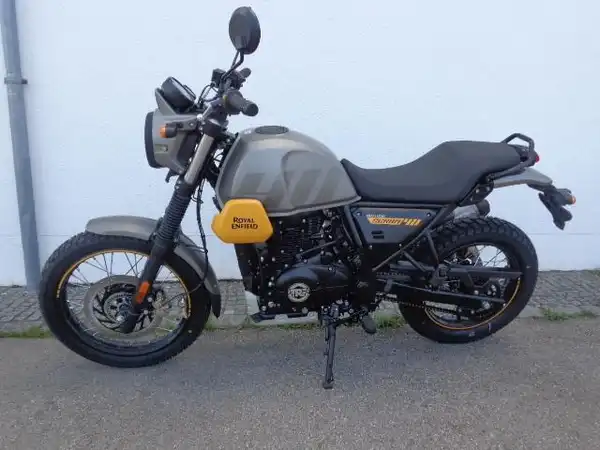 ROYAL ENFIELD SCRAM 411 (1/5)