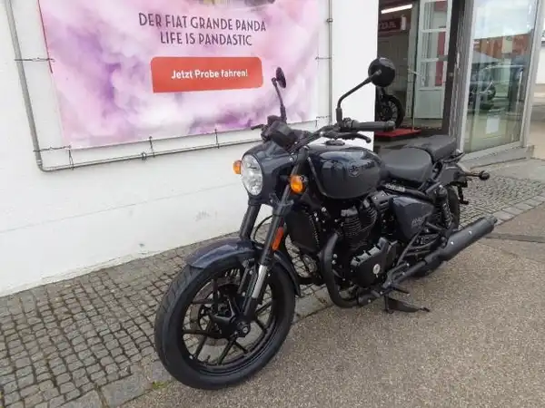 ROYAL ENFIELD SHOTGUN 650 (2/7)