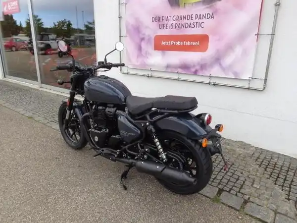 ROYAL ENFIELD SHOTGUN 650 (3/7)