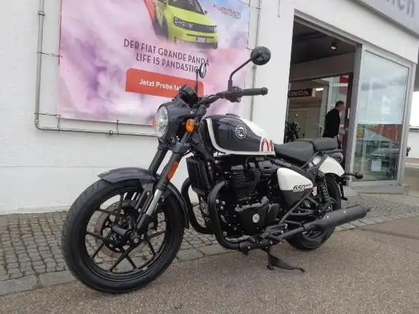 ROYAL ENFIELD SHOTGUN 650 (2/7)