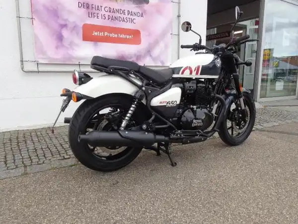 ROYAL ENFIELD SHOTGUN 650 (5/7)