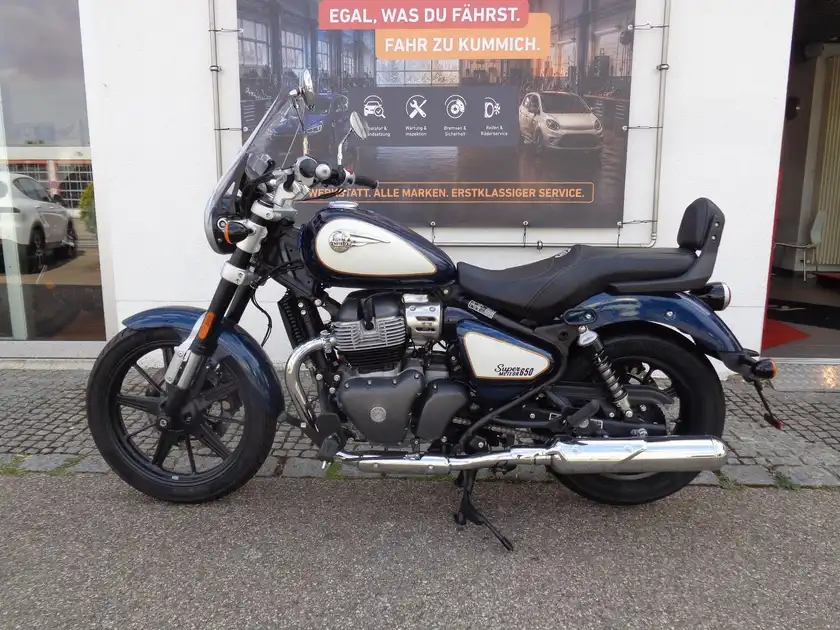ROYAL ENFIELD SUPER METEOR 650 (1/7)