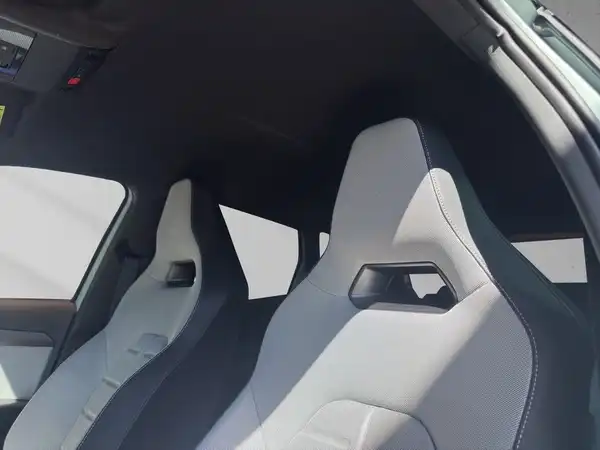 SEAT ARONA (16/18)