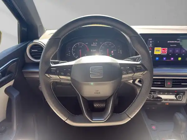 SEAT ARONA (10/19)