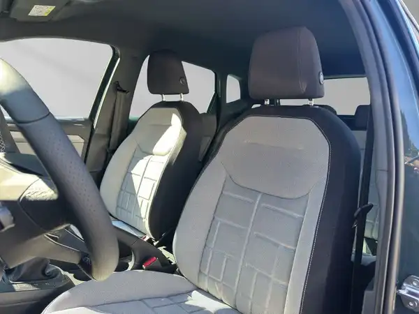 SEAT ARONA (11/16)