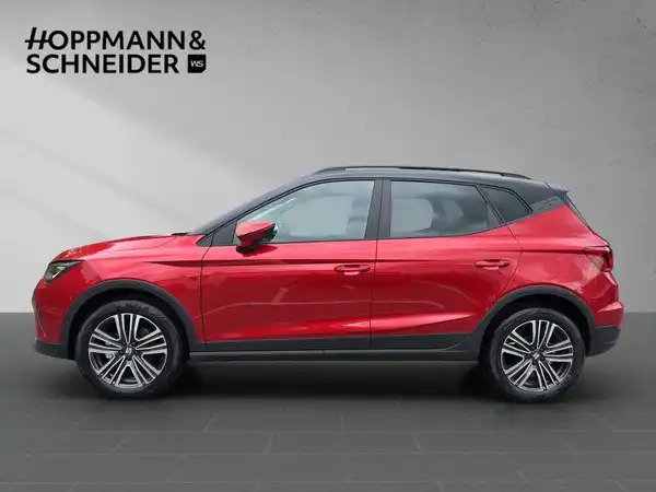 SEAT ARONA (2/17)