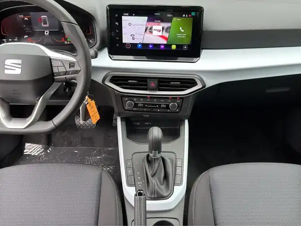 SEAT ARONA (15/17)