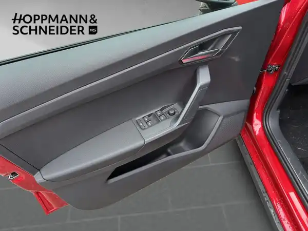 SEAT ARONA (9/17)
