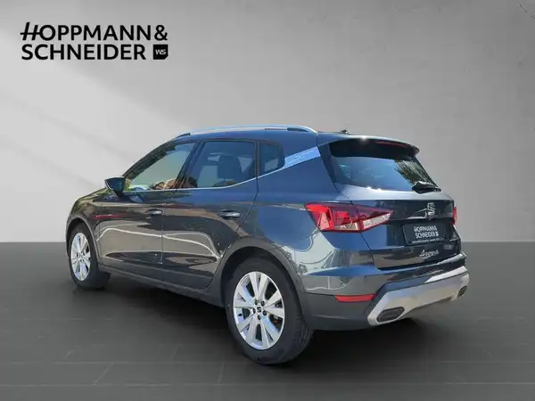 SEAT ARONA (2/16)