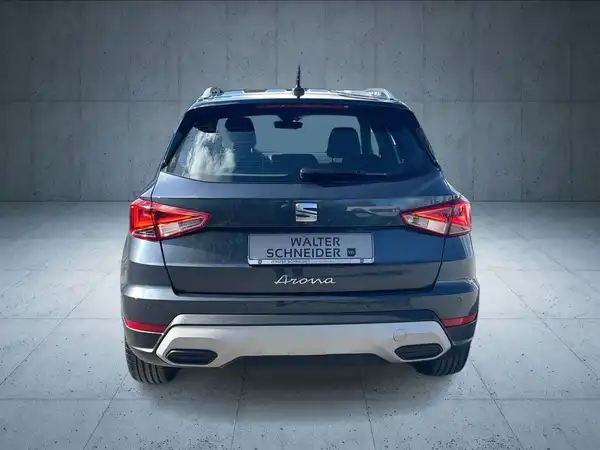 SEAT ARONA (4/17)