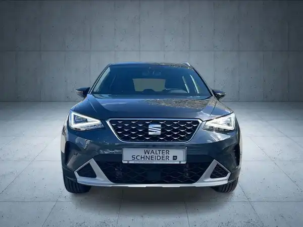 SEAT ARONA (8/17)