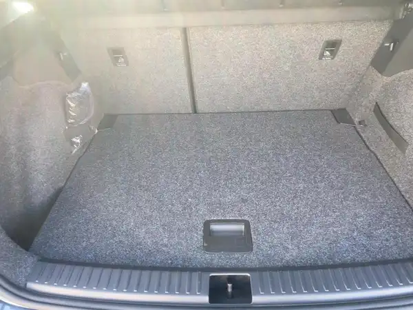 SEAT ARONA (13/15)