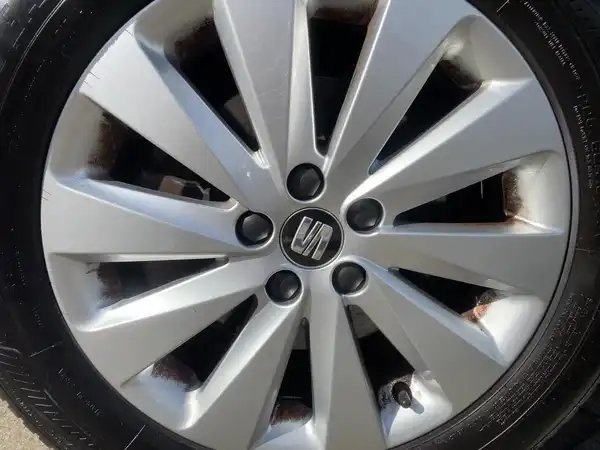 SEAT ARONA (7/15)