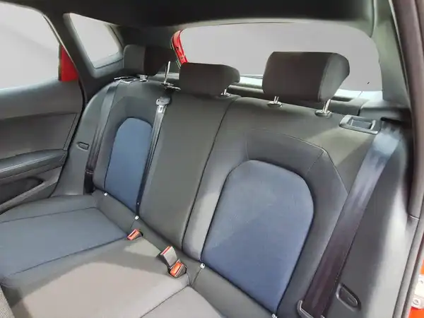 SEAT ARONA (12/18)