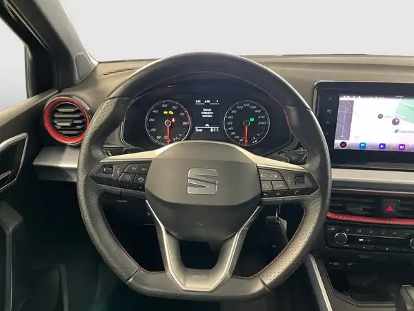 SEAT ARONA (14/20)