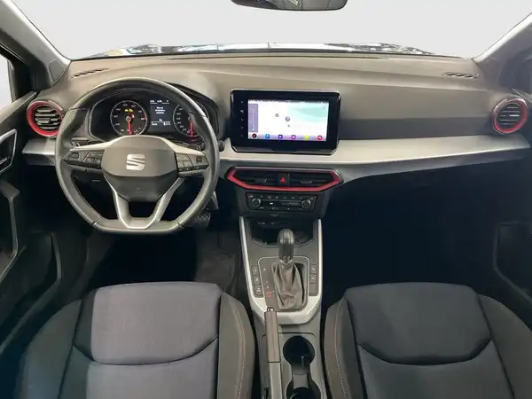 SEAT ARONA (15/20)
