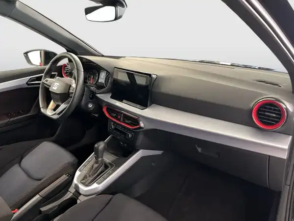 SEAT ARONA (19/20)