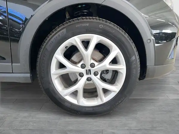 SEAT ARONA (7/20)