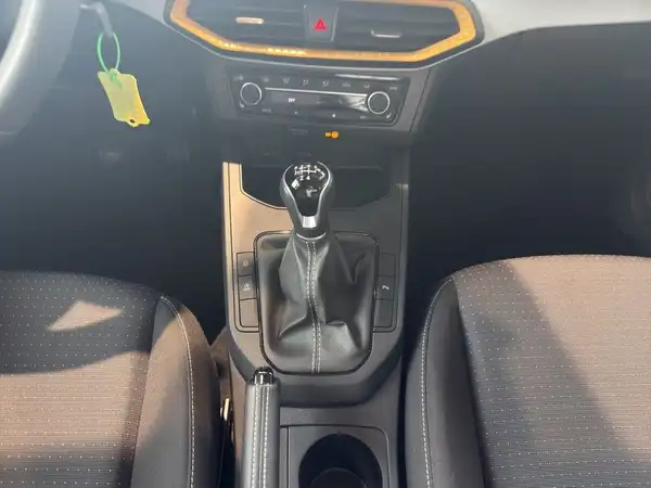 SEAT IBIZA (15/19)