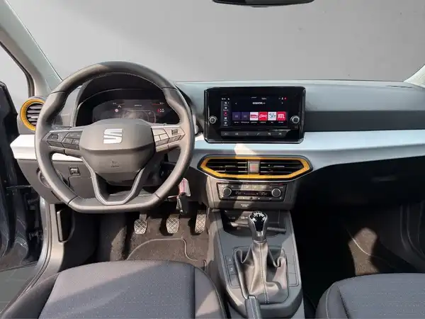 SEAT IBIZA (13/17)