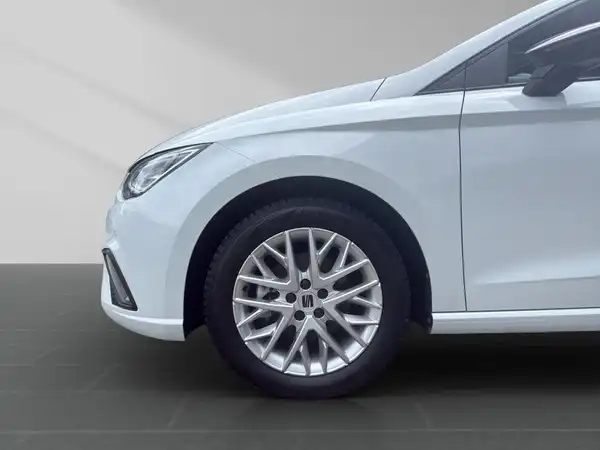 SEAT IBIZA (19/19)